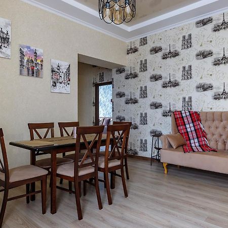 Historic Apartment Sofia In The Old Town Lvov Exteriér fotografie