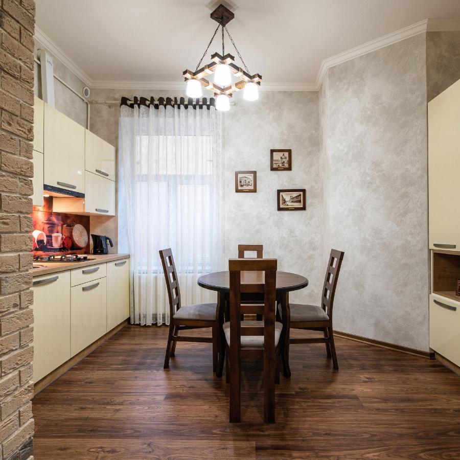 Historic Apartment Sofia In The Old Town Lvov Exteriér fotografie